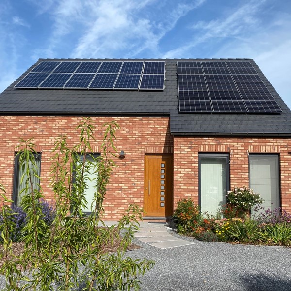 Zonnepanelen-installatie-houben-borgloon